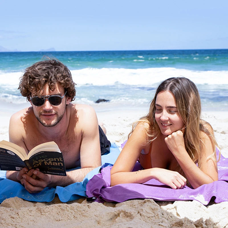 Quick-Dry Microfiber Towel – Beach, Gym & Travel Ready