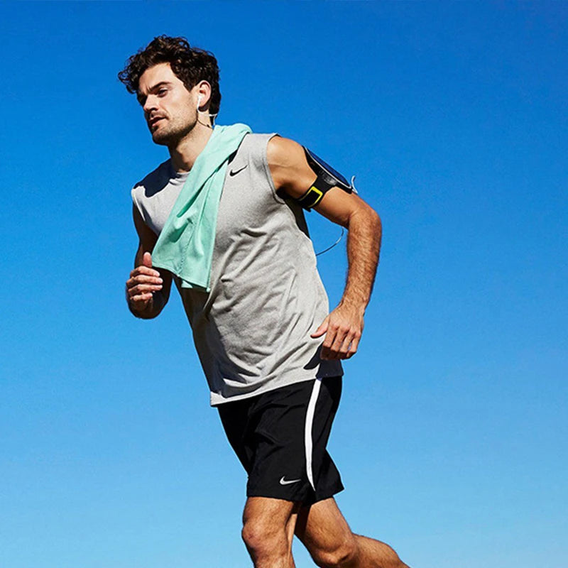 Quick-Dry Microfiber Towel – Beach, Gym & Travel Ready